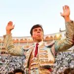 Julio Méndez, striking novice bullfighter, through the Main Gate