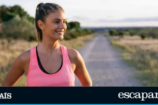 The pack of 3 lightweight and breathable women's tank tops ideal for training this summer