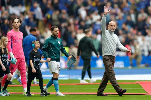 Guardiola ultima su salida del Manchester City este verano tras una década en el club