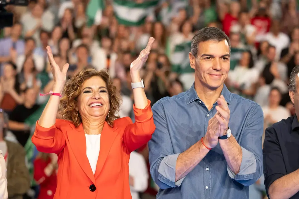 Sánchez and Montero appeal to the epic of the Andalusian PSOE in search of a comeback at the close of the campaign