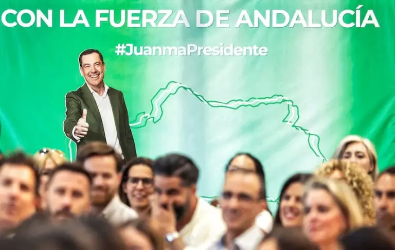 The day someone answered Juan Moreno Conejo, father of the president of the Junta, rudely