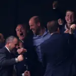 Así ha celebrado el príncipe Guillermo la victoria del Aston Villa para conquistar la Europa League tras 44 años sin títulos europeos