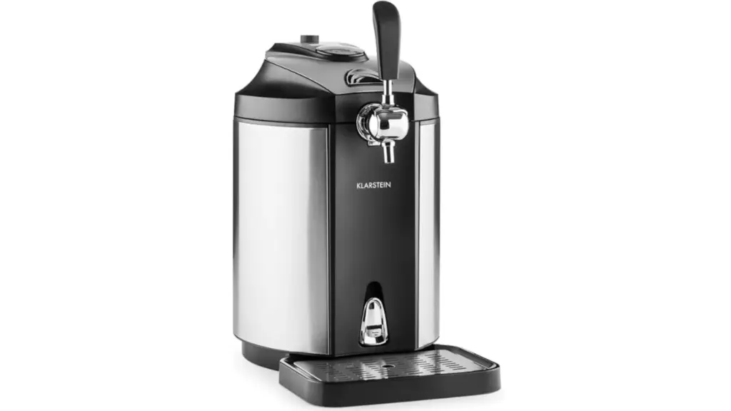 This model includes a CO2 cartridge to provide the necessary pressure with some keg models.