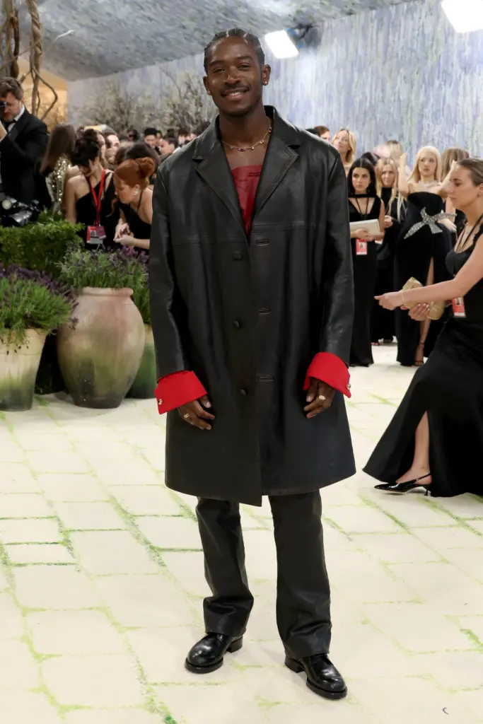 Hard sex on the red carpet: how the ‘sadomasochistic’ look conquered Hollywood