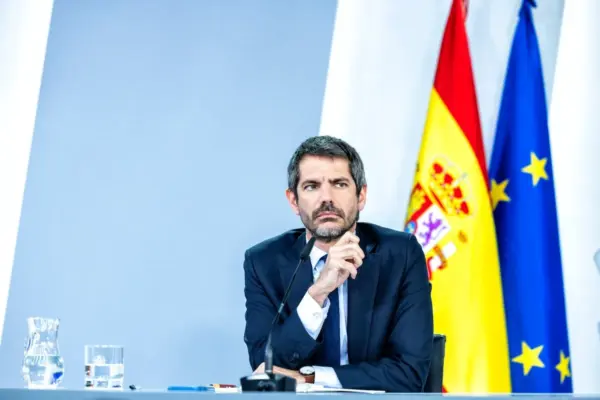 Latest political news, live | Sumar asks PSOE to "react" and considers the explanations given to be "absolutely insufficient"