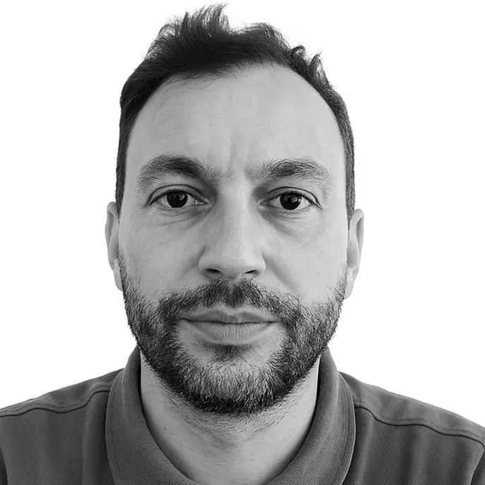 Héctor Llanos Martínez
