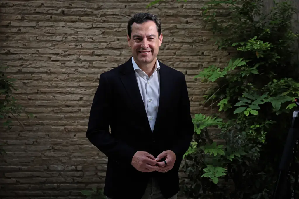 Juan Manuel Moreno: “A government with Vox is an impossible government”