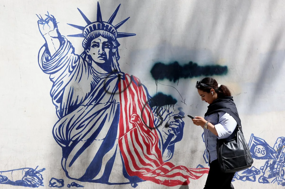 Iran reopens internet access after nearly three months of digital blackout
