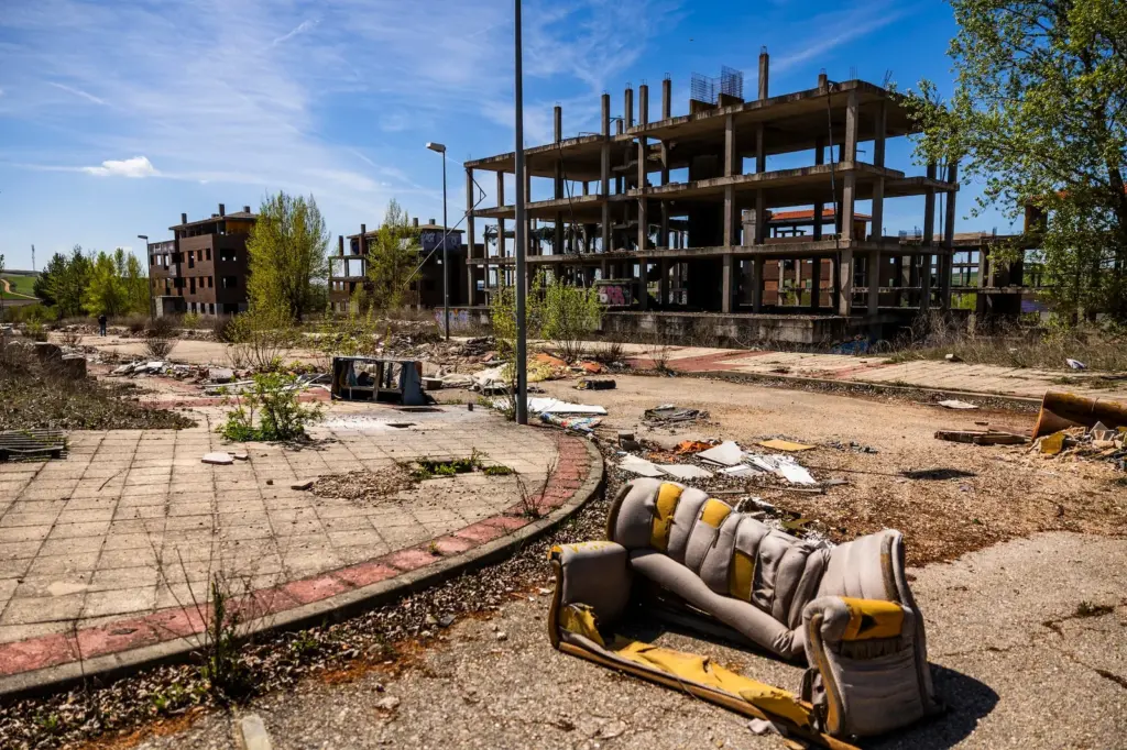 100,000 half-built homes lie abandoned since the crisis in ghost developments