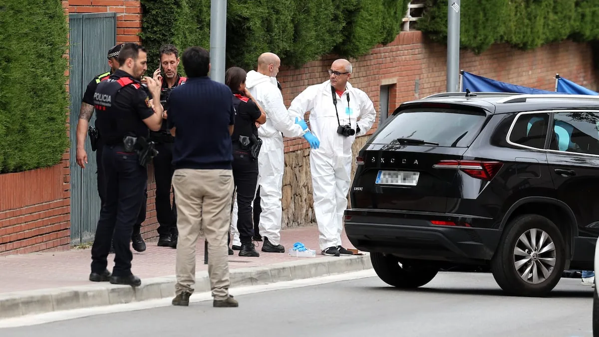 A man fatally stabs a woman in the street in Esplugues de Llobregat
