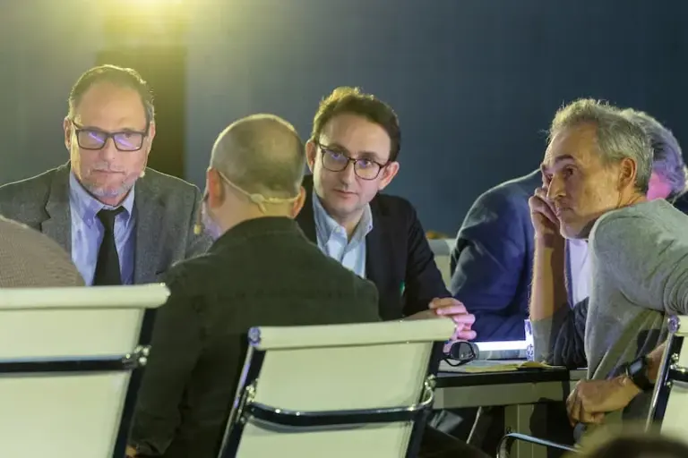 In the EL PAÍS newsroom: this is how the front page is decided
