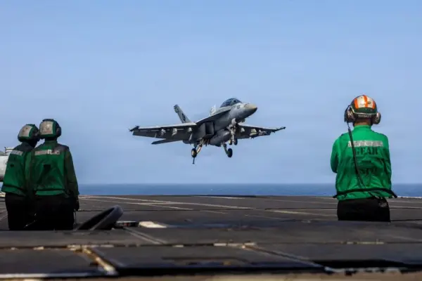 The war of the United States and Israel against Iran, live | US attacks military facilities in Iran and Tehran responds with an offensive against a US airbase