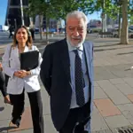 Miguel Ángel Rodríguez admits that he shared the data of two EL PAÍS journalists, but says that Ayuso's partner gave it to him