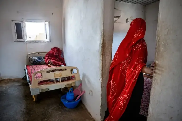 The collapse of humanitarian aid deepens the scar of the Sahrawi people: “There are families who don’t even have enough to buy a piece of chicken per week”