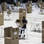 Presidential elections in Colombia 2026, live | Polls open for the presidential elections; more than 41 million people are eligible to vote this Sunday