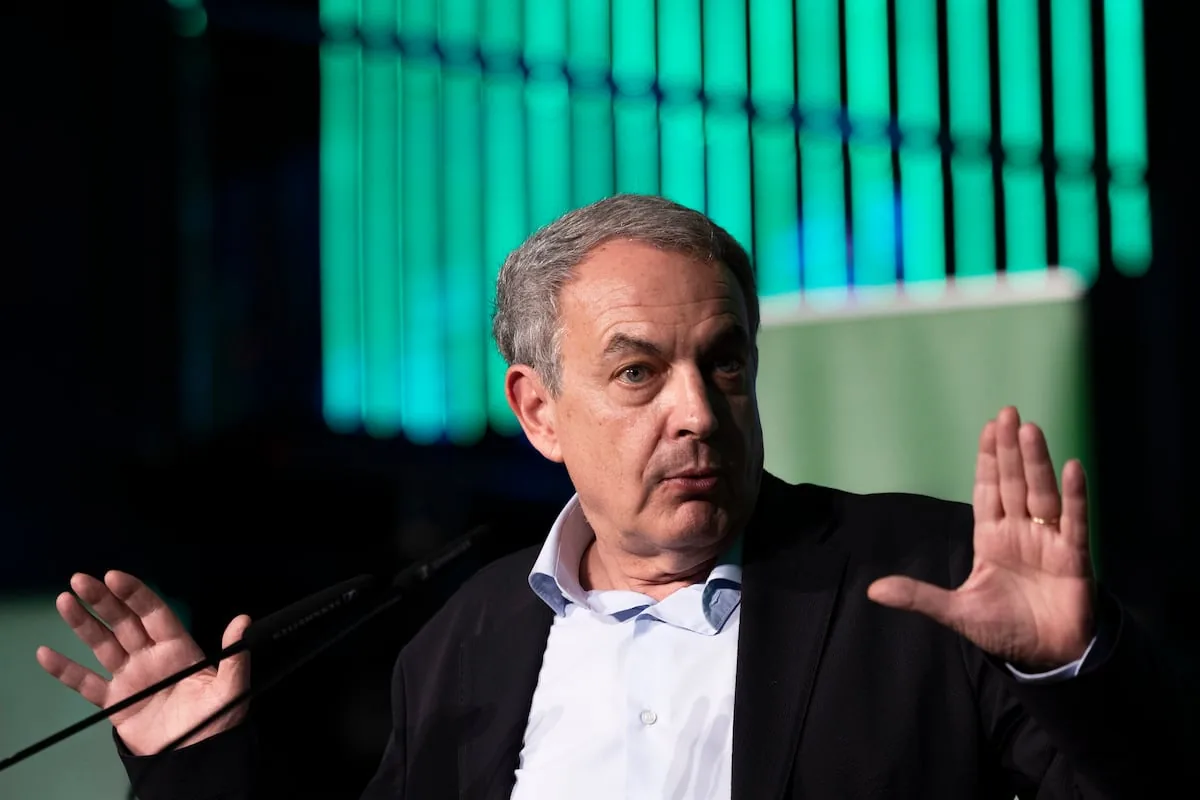 The Police assure that Zapatero met with the president of Plus Ultra during the processing of the bailout