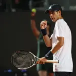 Jódar withstands a tough duel with Arnaldi and advances to the round of 16 in Rome