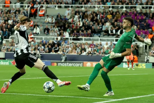 El Barcelona cierra el fichaje de Gordon por 70 millones