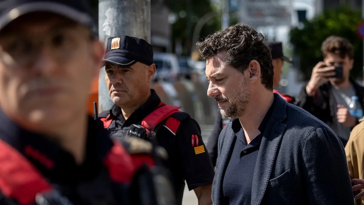 Jonathan Andic leaves the vice presidency of Mango after being accused of homicide in the death of Isak Andic: "It is the best for the company and for me"