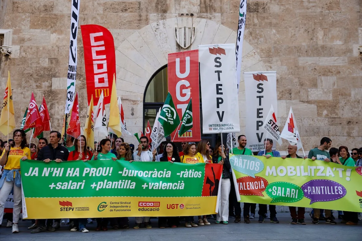 Unions call on Pérez Llorca to mediate to avoid a strike in education and the ‘president’ announces a new proposal