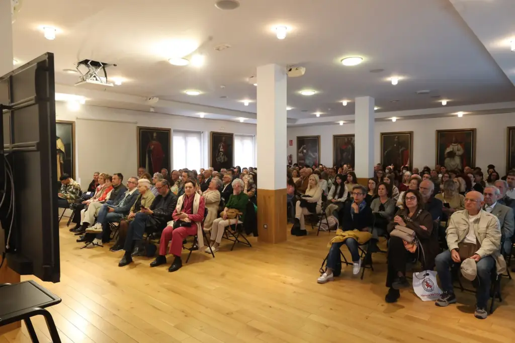 Luis Mateo Díez on Sergio Ramírez, at the RAE plenary: “He maintains the temper of his radical testimony against the dictatorship that exiled him”