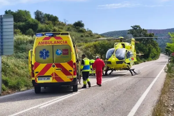 A 59-year-old motorcyclist dies after crashing into a car on a road in Patones (Madrid)
