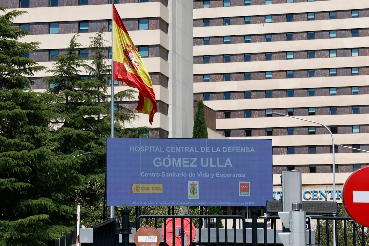 Otro de los españoles que guardan cuarentena en el Gómez Ulla da positivo en hantavirus