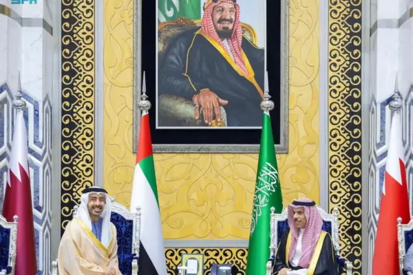 Emirates distances itself from the rest of the petromonarchies and deepens the division in the Persian Gulf