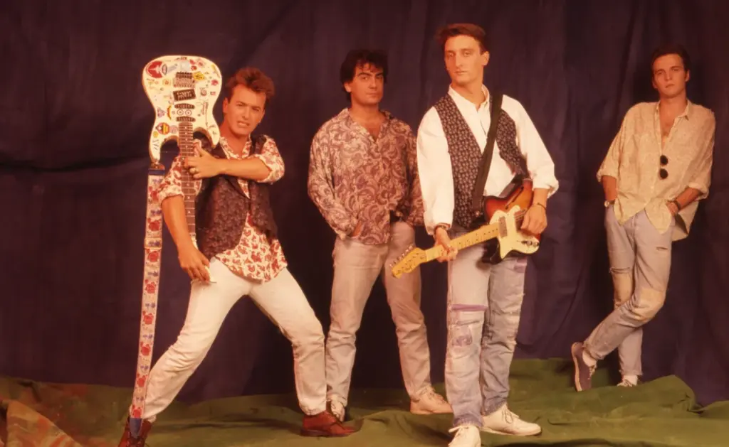 Los Hombres G, the ‘fans’, the stone-throwing and an American resurrection: “We want to keep laughing at everything”