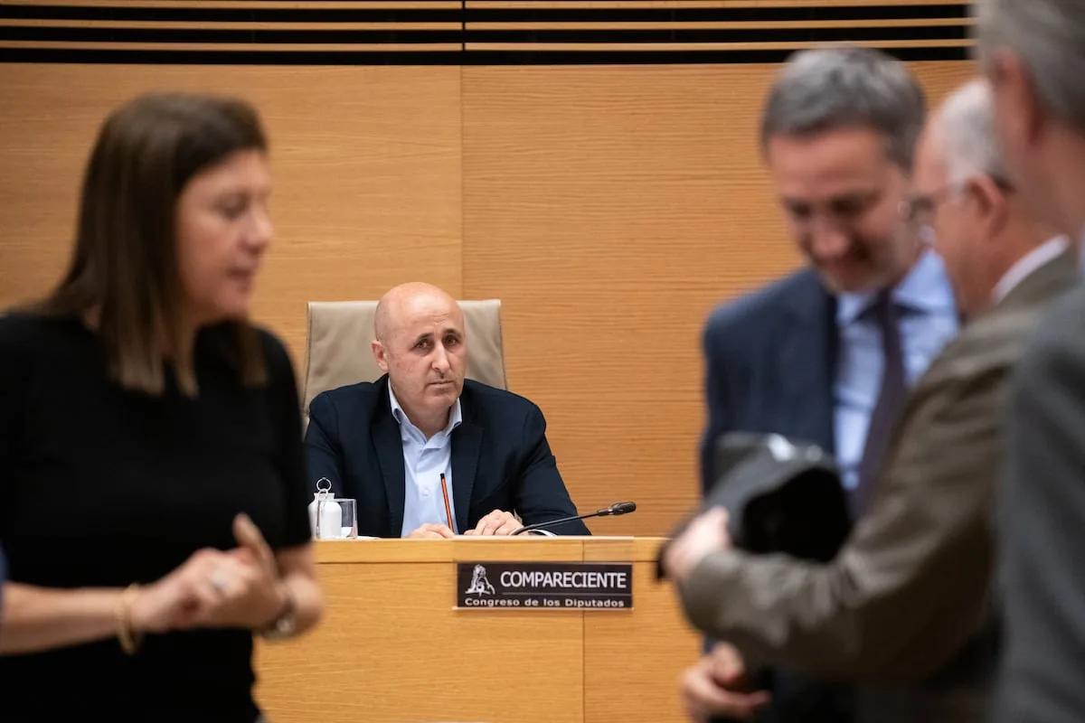 “That was chaos”: the president of the Júcar Confederation recalls the Cecopi meeting during the dana in Congress