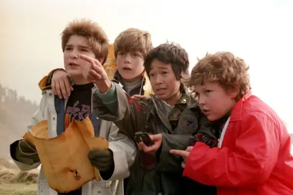 10 movies from our childhood to watch with the kids