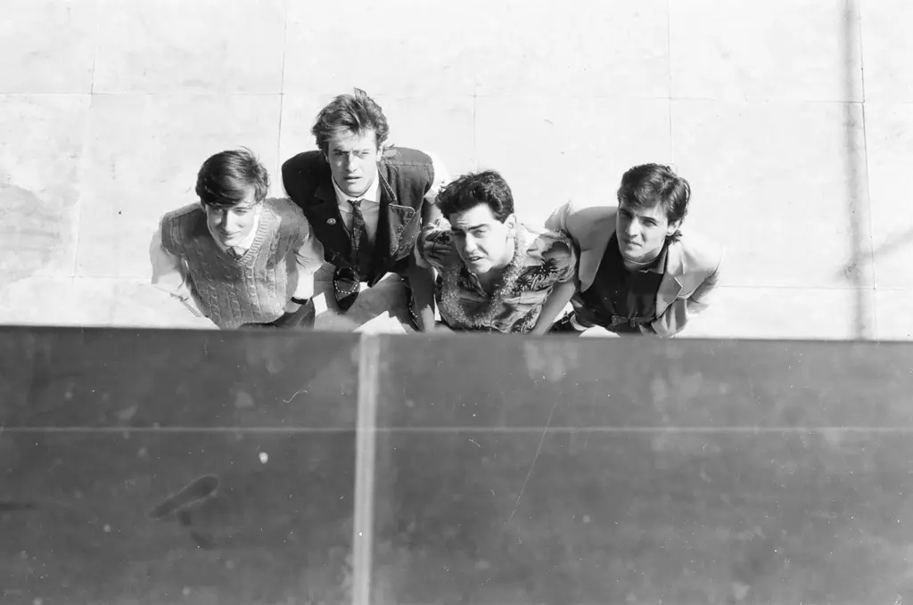 Los Hombres G, the ‘fans’, the stone-throwing and an American resurrection: “We want to keep laughing at everything”