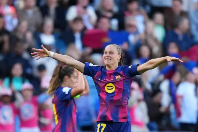 El Barcelona culmina su grandeza con su cuarta Champions tras golear al Lyon