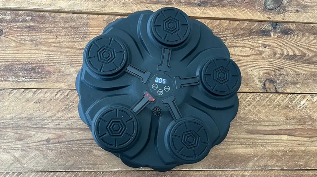 Simple and light, it is a good option for daily use.