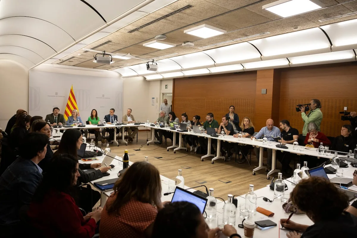 Unions and Education intensify negotiations to end teacher strikes in Catalonia