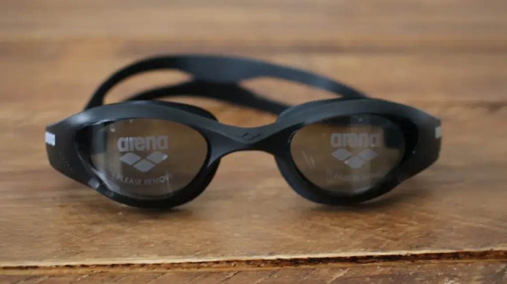Although suitable for recreational use, Arena The One swimming goggles fall short for serious swimmers.