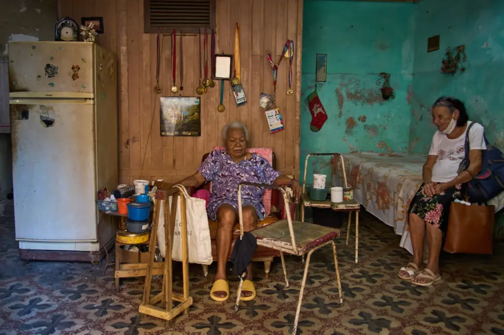 Dying for the Revolution: Cuba asks the people to self-immolate, but "people are hungry and upset"