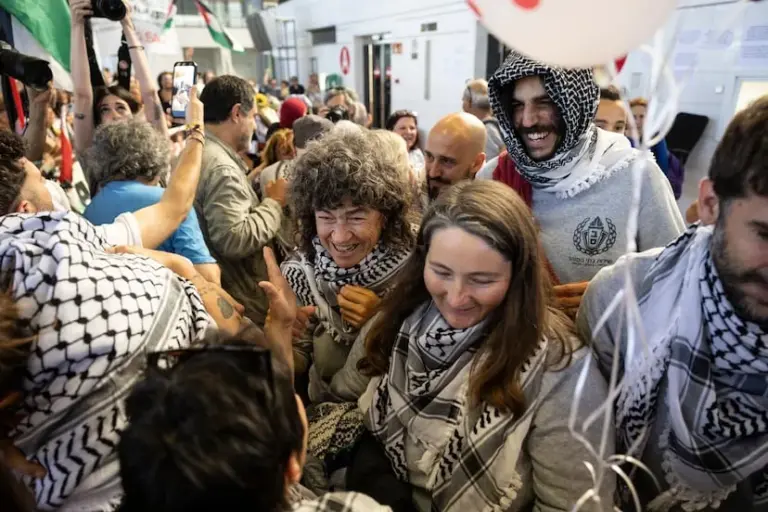 Four arrested in the incidents that occurred at Bilbao airport upon the arrival of the Flotilla activists