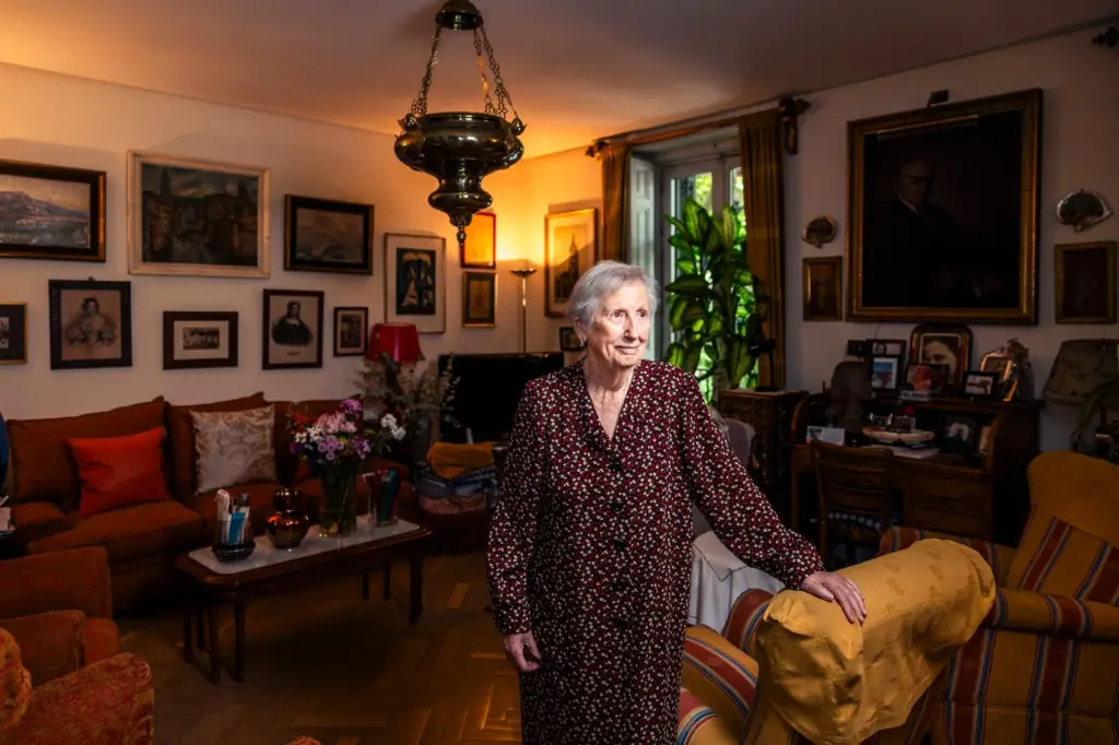 Antonia Talavera, half a century reading EL PAÍS: “What news would I like to read? That the Republic is coming”