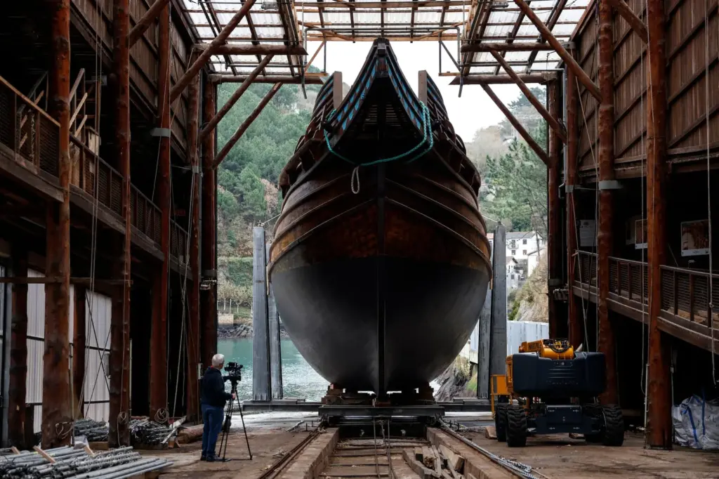 Cook wanted for a medieval hearth who wants to embark on a 16th-century Basque whaling ship