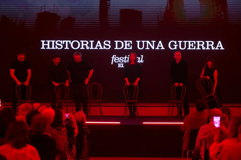 EL PAÍS jumps from the pages to the street