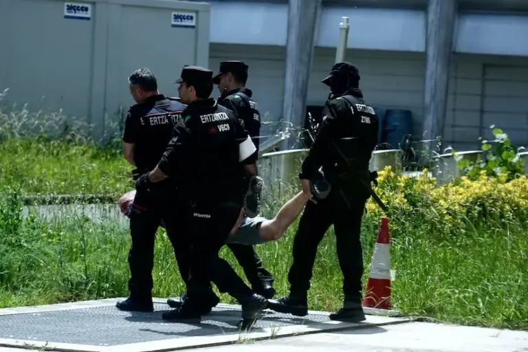 Four arrested in the incidents that occurred at Bilbao airport upon the arrival of the Flotilla activists