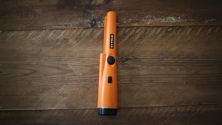 Metal detector