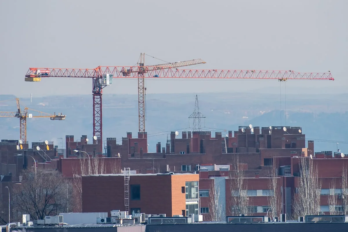 Housing enters a new phase: fewer sales and more moderate price increases