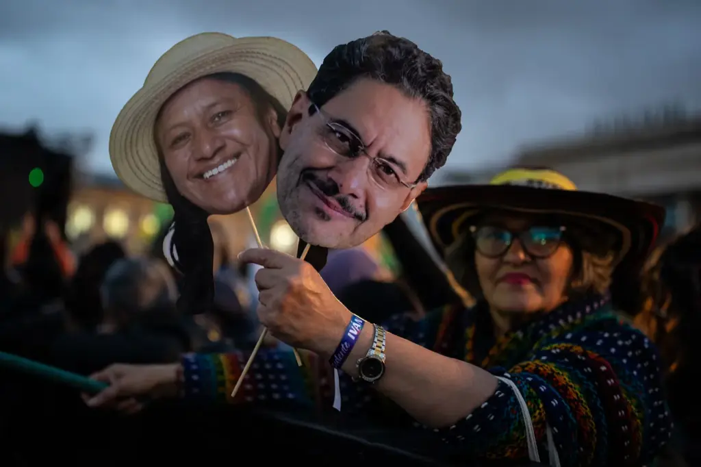 Iván Cepeda's campaign: Uribe's biggest adversary to unite the left