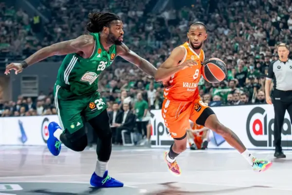 Valencia Basket rises again in the hell of Athens and extends the fight to be in the Final Four
