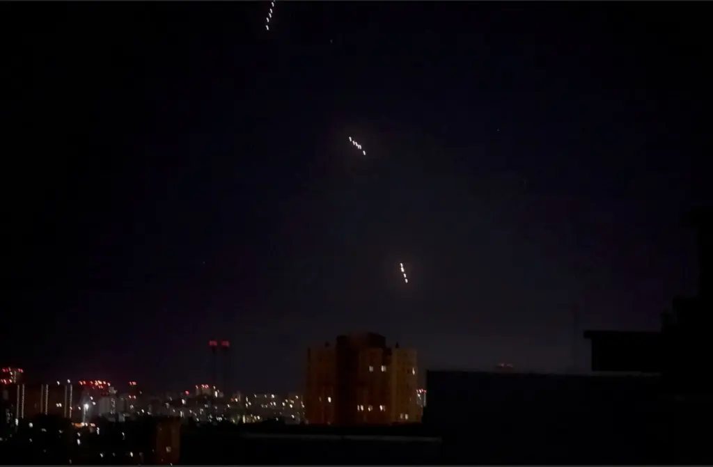 Russia uses the Oréshnik hypersonic missile again in one of the largest attacks on Kyiv