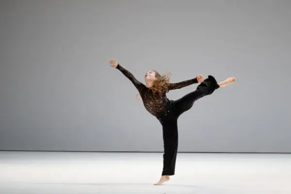 ‘We’, by Compañía Mal Pelo: dance that overwhelms and reveals