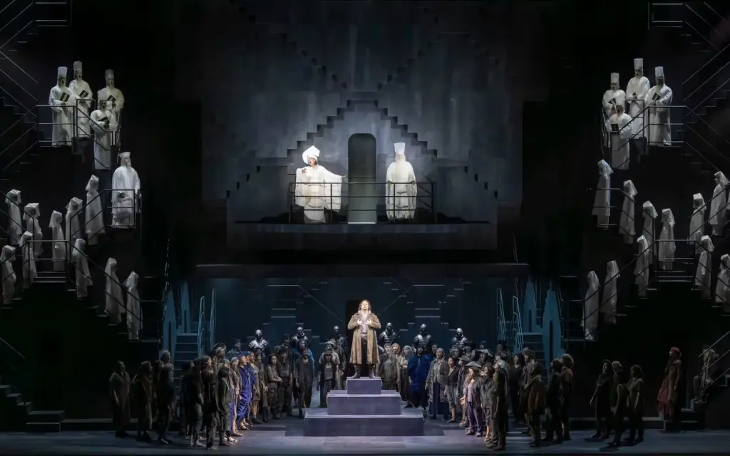 Mark Elder and Carolina López Moreno, the best of a ‘Turandot’ that concludes the Les Arts season on a high note