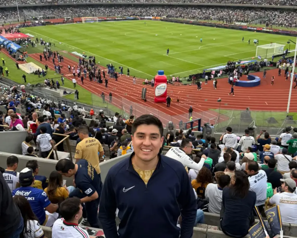 The price of the World Cup dream: what fans have had to do to see Mexico in a World Cup played at home
